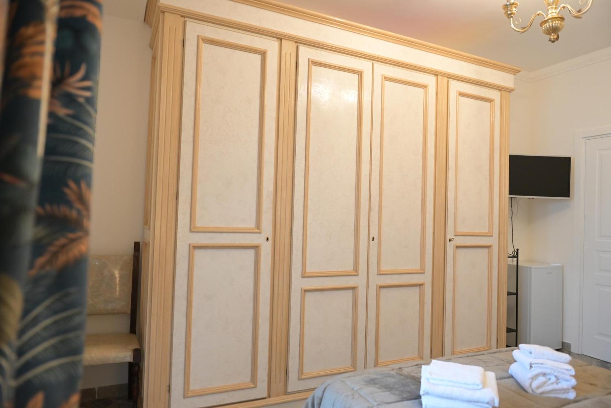 The Rooms Of Swami Bari Extérieur photo
